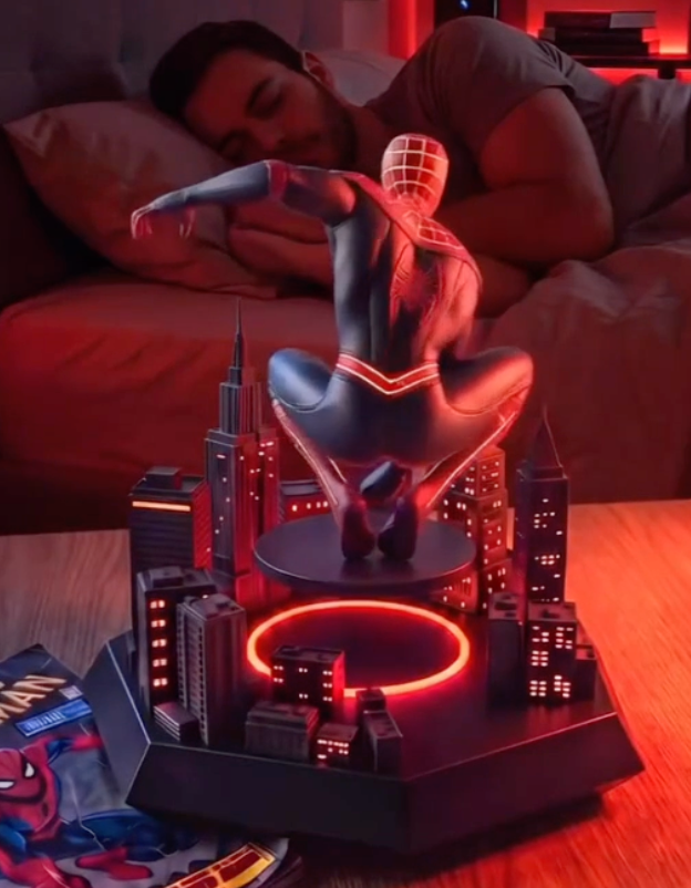 FloatVerse™ SpiderMan Levitation Lamp - Image 4